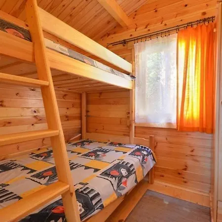 Fabryka Wypoczynku- Letniskowe Lodge